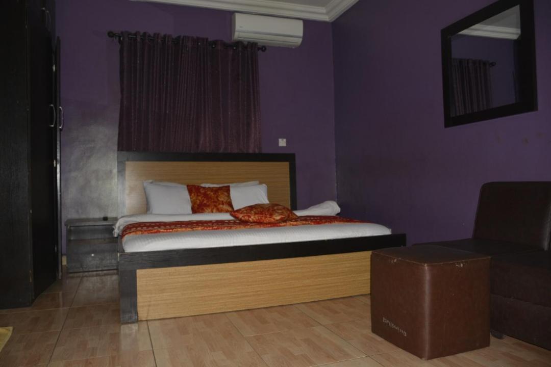 Esporta Suites Yaba Lagos Exterior foto